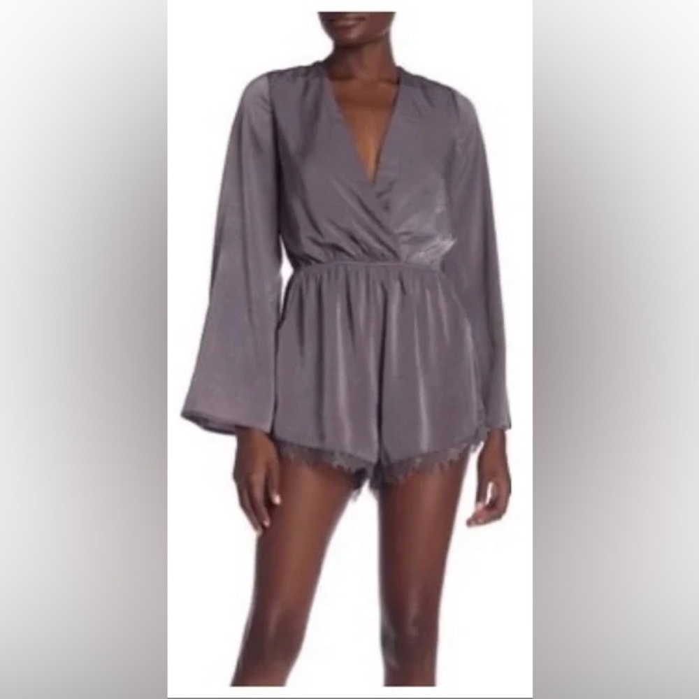 Illa Illa Satin Bell Sleeve Lace Trim Romper